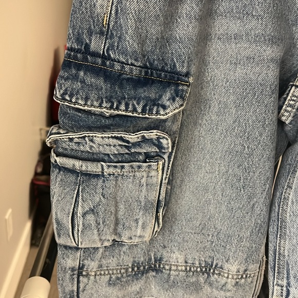 NWT cargo denim jeans - Picture 5 of 8